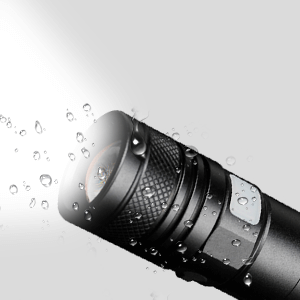 Pivoi 800 Lumens 10W LED Rechargeable Flashlight